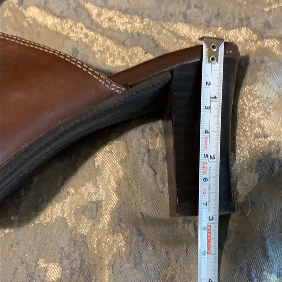 Brown leather clogs - Picture 5 of 6